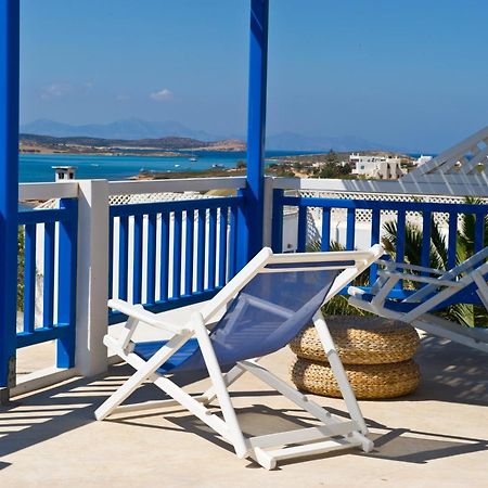 Blue Dolphin Antiparos Villas And Suites Agios Georgios  Екстериор снимка