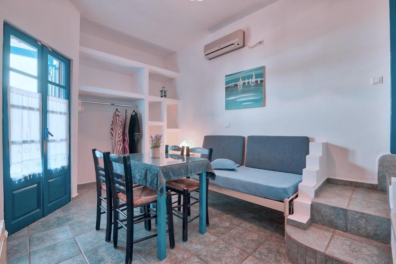Blue Dolphin Antiparos Villas And Suites Agios Georgios  Екстериор снимка