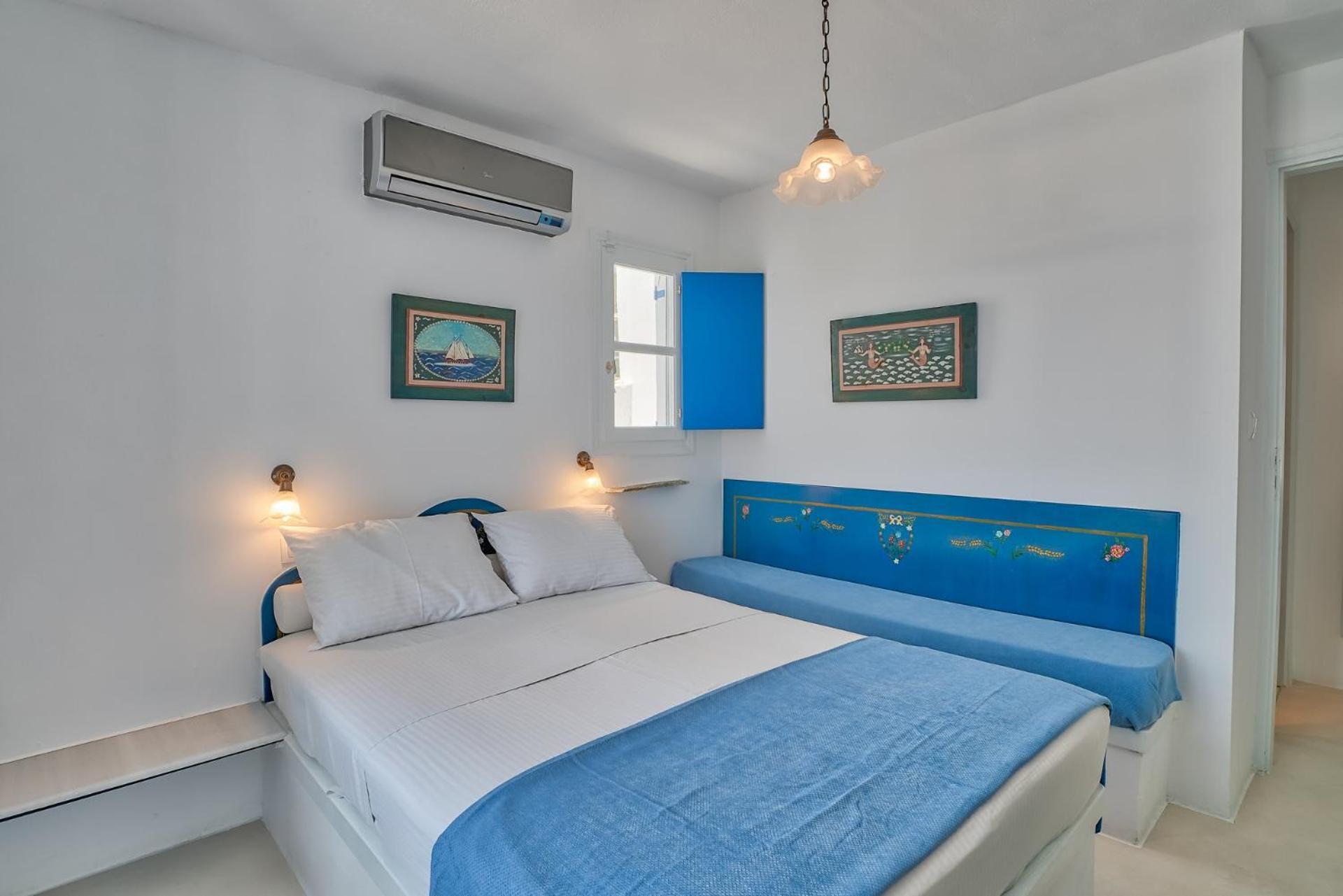 Blue Dolphin Antiparos Villas And Suites Agios Georgios  Екстериор снимка